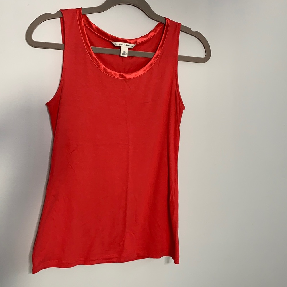 Banana Republic Sleeveless Top